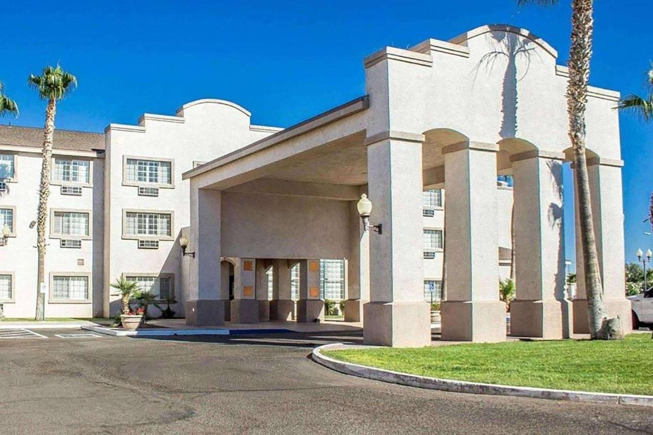 Baymont By Wyndham Safford Hotel Ngoại thất bức ảnh